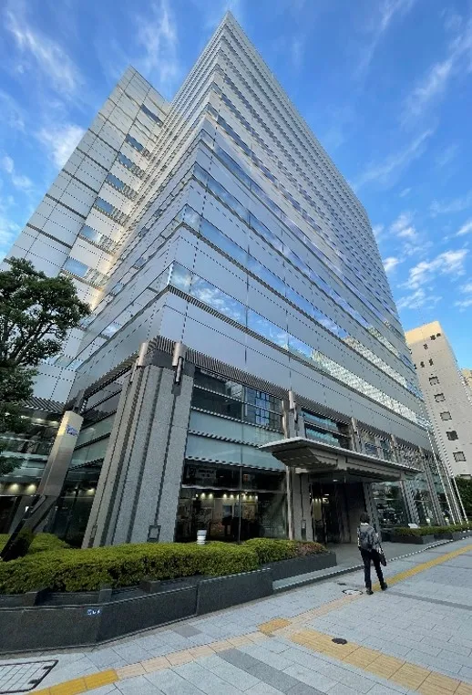 UD芝大門ビルの外観を写した画像