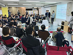 「原宿 if space」会場の設営後の写真
