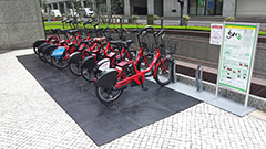 大手町ファーストスクエアのサイクルポートの写真